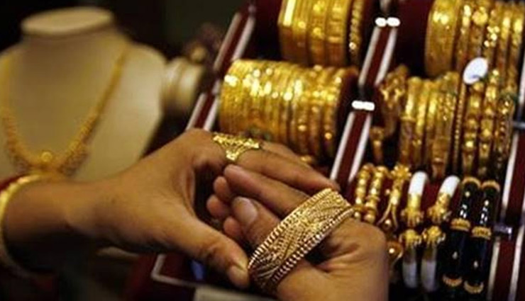 सरकार धनतेरस पर दे रही है सस्ता सोना खरीदने का सुनहरा मौका, 9 नवंबर से शुरू हो रही हैं ये स्कीम