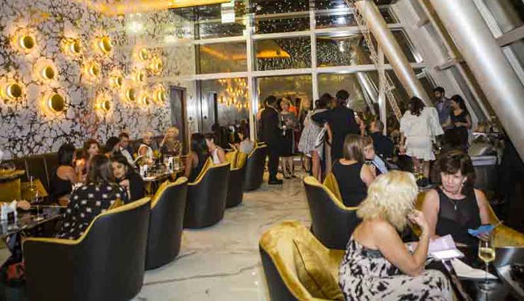 gold on 27,dubai,gold,eat gold,weird story,weird story in hindi,ajab gajab khabare in hindi,omg,omg story