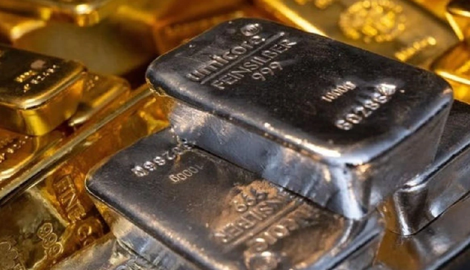 आज फिर लुढ़के सोना-चांदी के दाम, जानिए MCX पर ताजा रेट क्या हैं