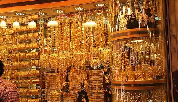 holidays,dubai visit,abu dhabi places,burj khalifa,desert safari,gold souk,deira,dhow cruise dubai creek,the miracle garden,tourist place