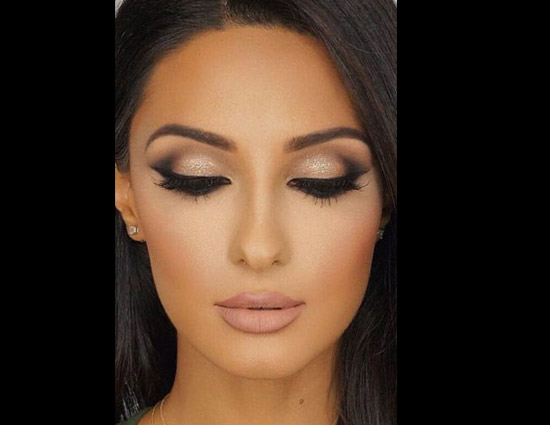 Get Golden Make up Look at Home This Wedding Season