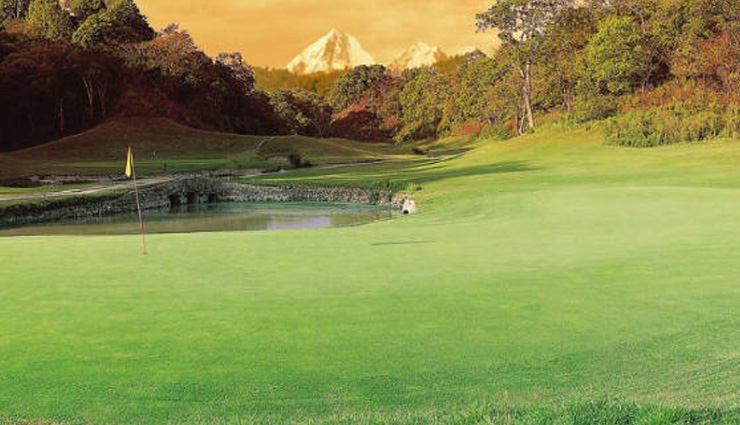 5 Places For Luxury Golf Vacation in India