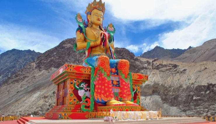 9 Most Surreal and Amiable Gompas in Ladakh