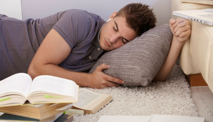 5 Easy Tricks To Help You Have a Good Night Sleep