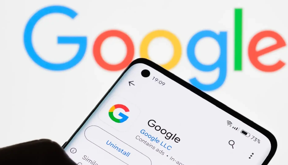 भूलकर भी न करें ये गलती, वरना पूरा फोन हो जाएगा हैक — Google ने दी सख्त चेतावनी