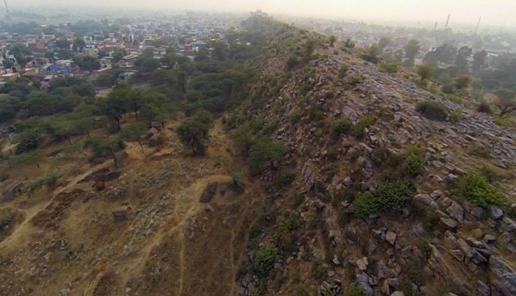 diwali special,astrology tips,govardhan special,govardhan mountain,pulasya rishi,garag sanhita,shri krishna