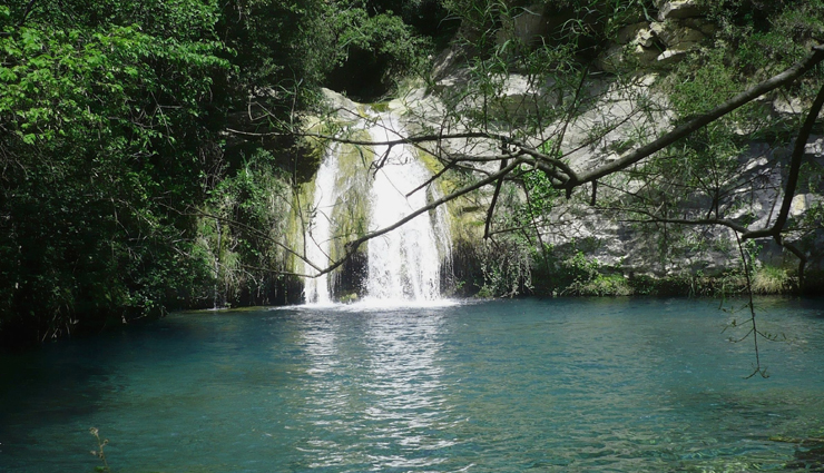 spain breathtaking waterfalls,discovering majestic waterfalls in spain,exploring spain stunning cascades,unveiling the beauty of spanish waterfalls,best waterfalls to visit in spain,spain most impressive waterfall destinations,captivating spanish waterfall wonders,a guide to remarkable waterfalls in spain,experiencing the magic of spain waterfalls,must-see waterfalls in beautiful spain