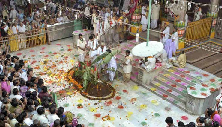goverdhan puja,goverdhan puja 2019,goverdhan parikrama,diwali celebration,diwali puja
