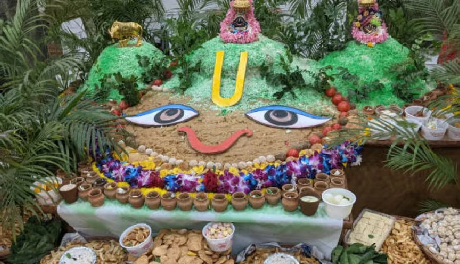 Govardhan Puja 2025: आज गोवर्धन पूजा में करें ये कार्य और बचें इन बातों से, जानें श्रीकृष्ण की विशेष कृपा पाने के आसान उपाय