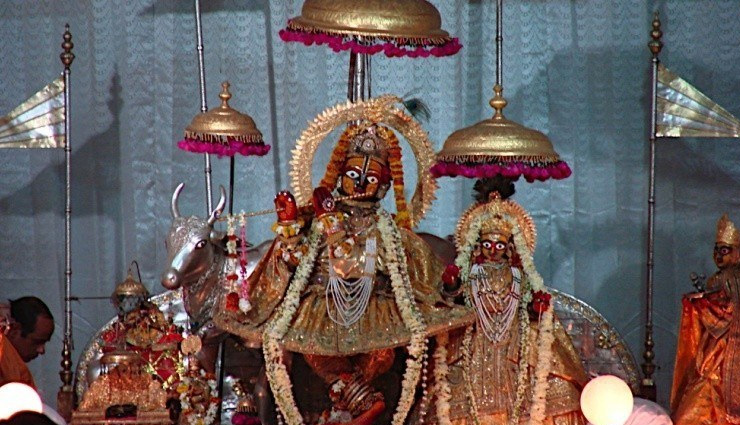 radha krishna temples in india,famous krishna temples,radha krishna temples to visit,prem mandir vrindavan,iskcon temples india,dwarkadhish temple dwarka,guruvayur krishna temple,jugal kishore temple,jagannath temple ahmedabad,bankey bihari temple,udupi krishna matha,shrinathji temple nathdwara,govind dev ji temple jaipur,krishna pilgrimage sites,famous radha krishna temples,lord krishna temples