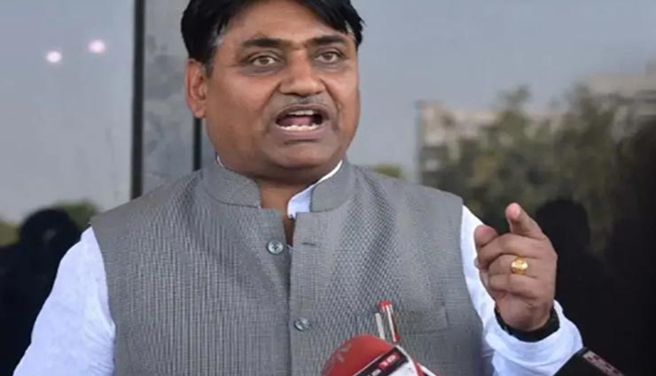 राजस्थान : शिक्षामंत्री डोटासरा का आदेश, स्कूलों में वार्षिकोत्सव आयोजन पर लगाई रोक