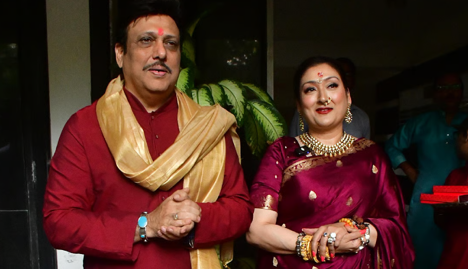 govinda,actor govinda,sunita ahuja,govinda sunita,govinda sunita divorce rumor,sunita govinda ganesh chaturthi,ahaan panday,saiyaara,yashwardhan