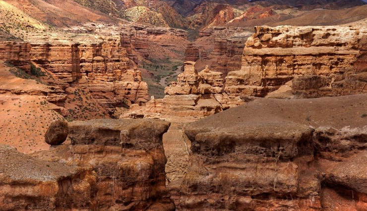 kazakhstan,kazakhstan travel,travel guide kazakhstan,kazakhstan tourism