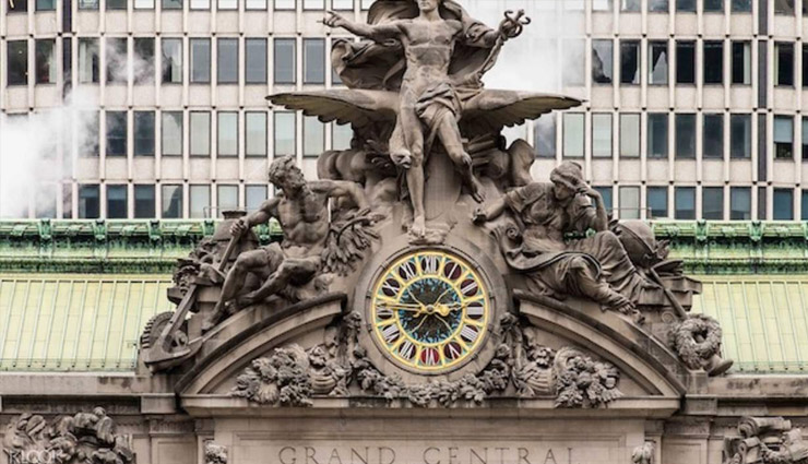 new york,unforgettable experience to have in new york,sketch and the city,grand central,the secrets of grand central terminal walking tour,tour harlem jazz joints,go on a greenwich village literary pub crawl,take a pizza tour,travel,tourism