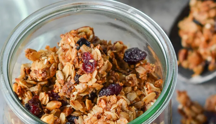 crispy,crunchy and sugar free granola,granola recipe,recipe