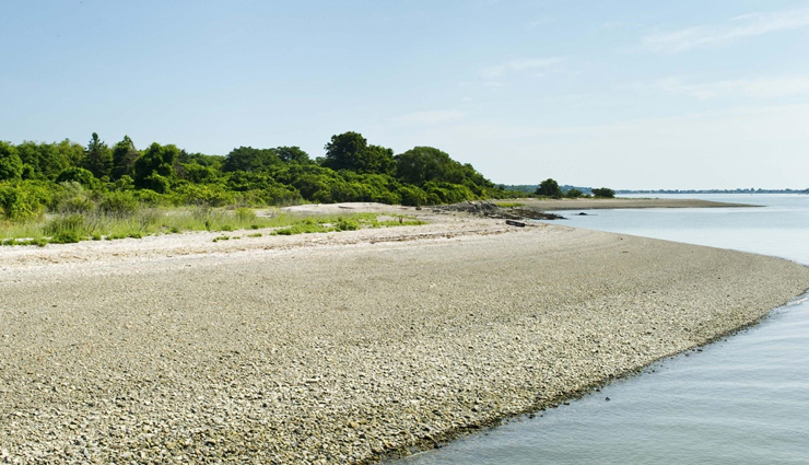 captivating islands in massachusetts,exploring enchanting islands of ma,massachusetts charming island getaways,island vacations in alluring massachusetts,discovering the allure of massachusetts islands,top island destinations in massachusetts,island retreats: must-visit in massachusetts,coastal adventures: alluring islands in ma,unforgettable island experiences in massachusetts
island hopping: exploring massachusetts allure