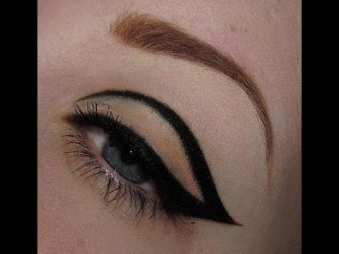 different types of eyeliner,guide to apply eyeliner,eyeliner,cutout cat eye,double winged,twisted cat eye,bold and dramatic,graphic wings