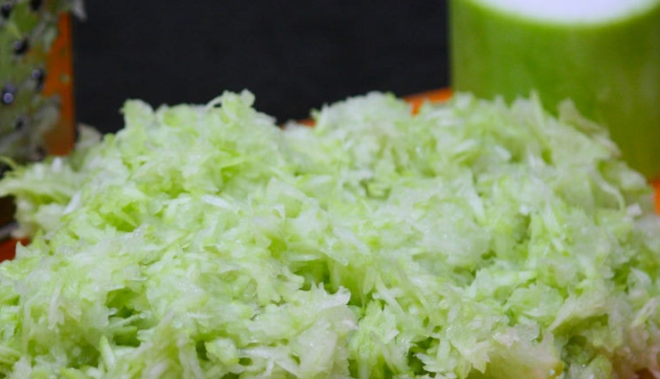 lauki kofta curry recipe,wednesday dinner recipe,healthy dinner ideas,indian curry recipes,bottle gourd kofta recipe,lauki kofta curry preparation,easy dinner recipes,vegetarian curry recipe,homemade curry dishes,flavorful indian recipes,nutritious dinner options,traditional indian cuisine,indian vegetarian dishes,indian dinner recipes