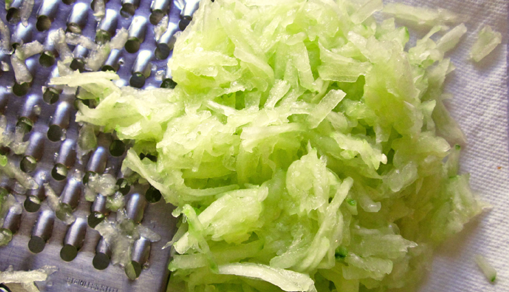 cucumber raita recipe,how to make cucumber raita,easy cucumber raita,healthy cucumber raita,cucumber yogurt dip,cucumber raita indian recipe,refreshing cucumber raita,cucumber raita with yogurt,cucumber raita for weight loss,simple cucumber raita,cucumber raita with mint,best cucumber raita,quick cucumber raita,spiced cucumber raita,cucumber yogurt salad,cucumber raita side dish,cucumber raita for biryani,summer cucumber raita,cucumber raita ingredients,cucumber raita variations,low-calorie cucumber raita,chilled cucumber raita,cucumber raita indian cuisine,cucumber raita with spices,cucumber raita with sugar,traditional cucumber raita,cucumber and curd recipe,yogurt and cucumber raita,indian cucumber yogurt salad