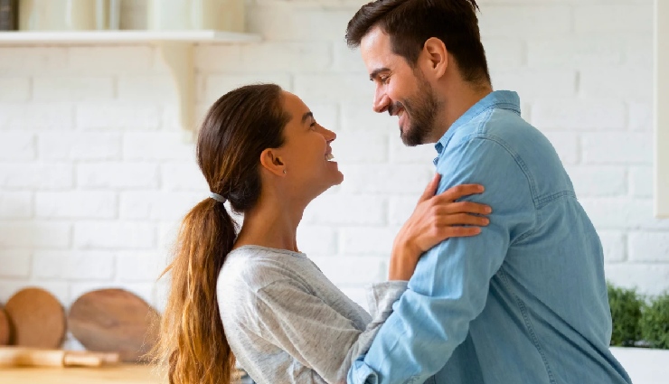 power of words in relationships,emotional impact of words,relationship communication,how words affect love,strengthen your relationship,mindful communication in love,positive language in relationships,emotional connection through words,importance of kind words,toxic language in relationships