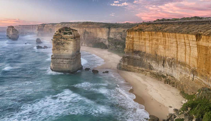 must-visit tourist places australia,top 10 australian tourist destinations,best places to visit in australia,australia travel guide,popular tourist spots in australia,australian tourist attractions,unmissable places to see in australia,australia tourism highlights,top-rated tourist places in australia,explore australia must-see destinations