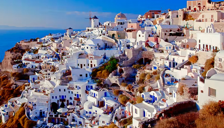 tourist destinations in europe,europe tourism,tourist places in europe,travel,holidays,travel guide,travel tips