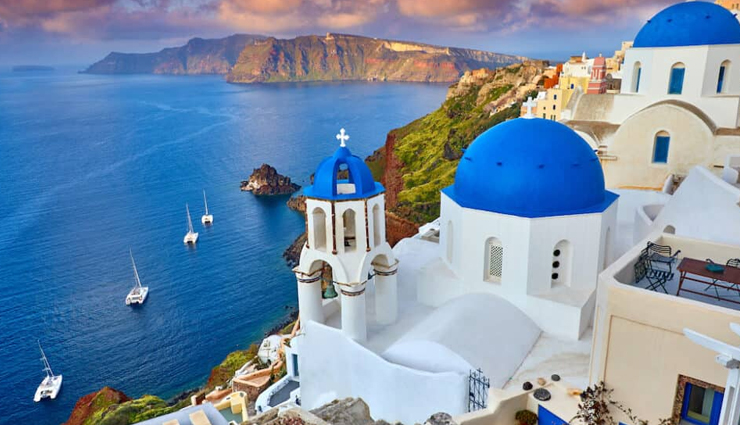 6 Most Beautiful Towns To Visit in Greece
