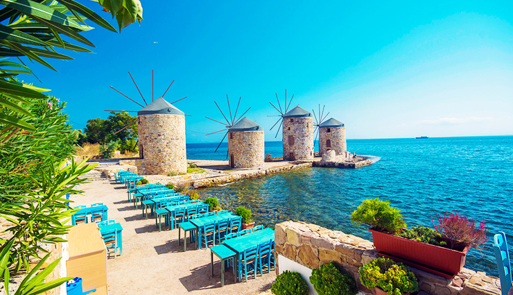 islands in greece,greece,beautiful islands,corfu,crete,delos,symi,santorini,chios,kefalonia,mykonos