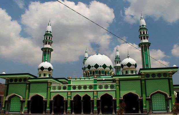 kesariya,green,color,hindu,muslim ,हिंदू,धर्म,इस्लाम धर्म,केसरिया,हरा रंग