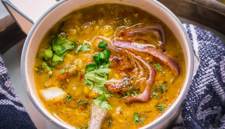 Recipe- Desi Style Green Moong Sprouts Dal Fry