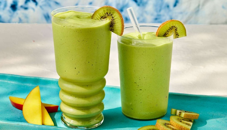 6 Amazing Beauty Benefits of Drinking Green Smoothies