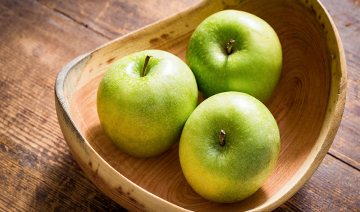 spinach,green apples,kale,nopales,Avocados,health benefits,health benefits of green vegetables,green superfoods,Health tips,fitness tips