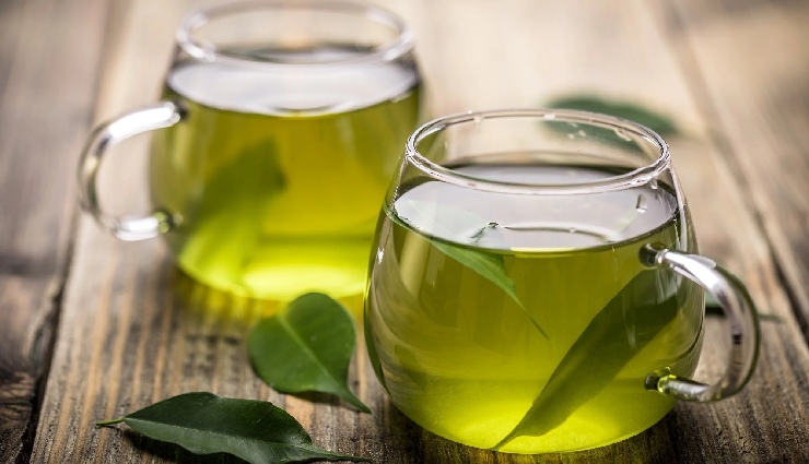 summer skin care,sun protection foods,how to prevent sunburn naturally,summer diet tips,uv protection through food,healthy summer eating,sun damage prevention,best foods for glowing skin,summer wellness,natural sunblock foods