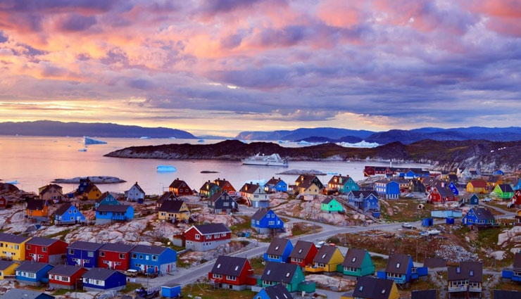 tourist destination,travel,holidays