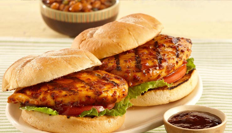 sandwiches to loos weight,recipe of healthy sandwiches,pb & b sandwich,berry and almond butter sandwich,grilled chicken sandwich,taco salad sandwich,chickpea spinach sandwich