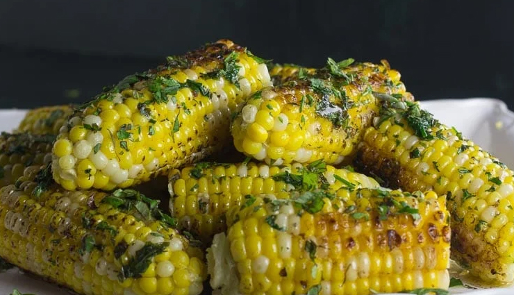 grilled corn recipe,herb butter for grilled corn,summer delight recipe,flavorful grilled corn,grilled corn with fresh herbs,easy grilled corn recipe,bbq side dish ideas,corn on the cob with herb butter,grilled corn for summer cookouts,delicious corn recipe