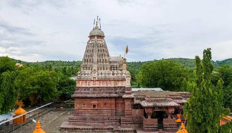 jyotirlinga temples india,lord shiva temples,panch jyotirlinga maharashtra,hindu pilgrimage sites,sacred shiva shrines,mahashivratri temples,famous shiva temples,spiritual travel india,jyotirlinga significance,shiva worship india