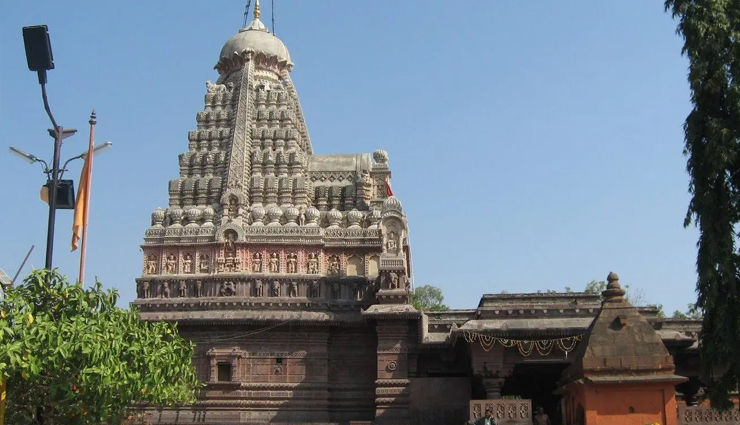 famous temples in mumbai,temples to visit in mumbai,mumbai renowned temples,temples of mumbai,religious places in mumbai,popular temples in mumbai,sacred sites of mumbai,mumbai temple tour,spiritual attractions in mumbai,mumbai temple heritage