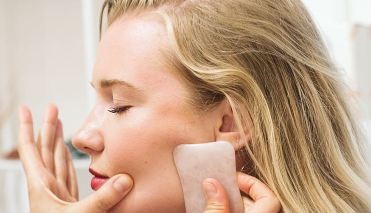 beauty hacks to delay the signs of aging,delay aging with these beauty tips,beauty tips,beauty hacks,skin care tips