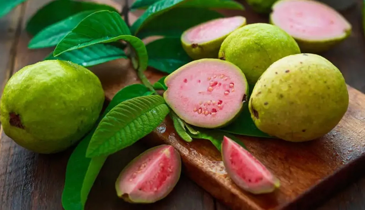 15 Proven Health Benefits of Guava Fruit