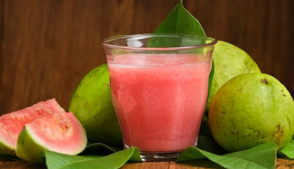 अमरूद की ठंडाई : सेहत के लिए साबित होती है बहुत अच्छी, इसका जायका भी होता है लाजवाब #Recipe guava thandai,guava thandai summer,guava thandai heat,guava thandai humidity,guava thandai healthy drink,guava thandai tasty,guava thandai ingredients,guava thandai recipe