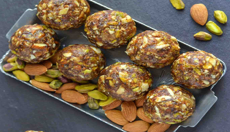 Navratri 2021 : मिनटों में तैयार होंगे देवी मां को भोग लगाने के लिए गुड़ ड्राईफ्रूट लड्डू #Recipe