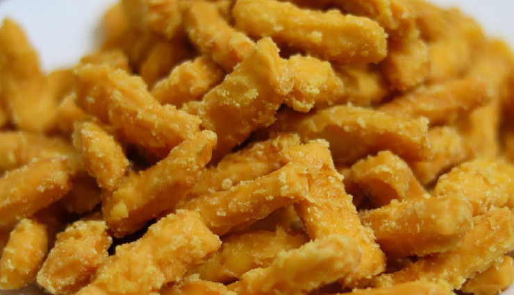 गुड़ पारे से है सेहत और स्वाद का पुराना याराना, यह स्वीट डिश विंटर सीजन को बना देगी मजेदार #Recipe