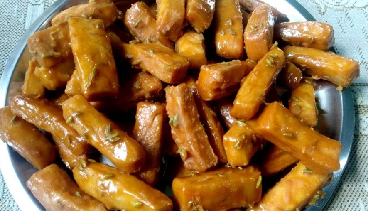 गुड़ पारे से है सेहत और स्वाद का पुराना याराना, यह स्वीट डिश विंटर सीजन को बना देगी मजेदार #Recipe gud pare health benefits,winter gud pare recipe,nutritious gud pare snack,gud pare for winter health,easy gud pare recipe,healthy jaggery snack recipe,homemade gud pare goodness,gud pare sweet snack benefits,traditional gud pare preparation,tasty winter gud pare snack