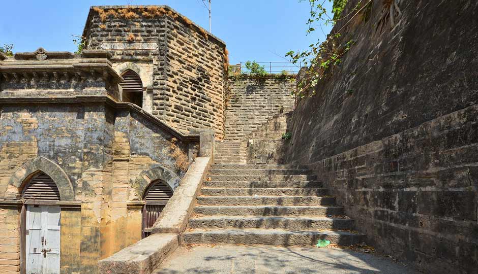 10 Famous Forts to Explore in Gujarat