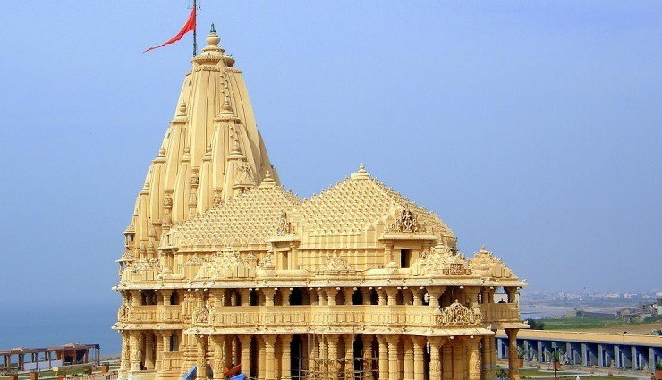 gujarat,places to visit in gujarat,tourist attraction in gujarat,vadodara,gir national park,dwarka,somnath temple,kutch,ahmedabad
