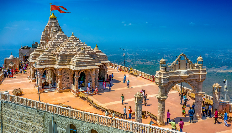 10 Most Famous Tourist Spots To Visit in Gujarat