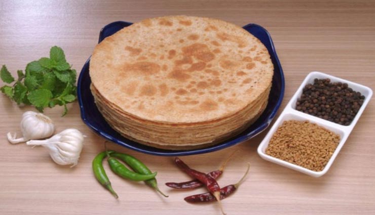 बेहतरीन ब्रेकफास्ट साबित होता हैं 'गुजराती खाखरा' #Recipe