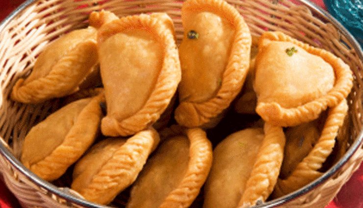 holi sweet dishes,festive desserts for holi,traditional holi recipes,gujiya recipe for holi,thandai kulfi preparation,easy malpua recipe,homemade rasgulla instructions,coconut barfi for holi,sweet treats for holi celebration,indian sweets for festival,colorful holi desserts,best holi sweet recipes,quick and delicious holi treats,authentic indian sweets for holi,diy holi dessert ideas,festive sweet indulgence,unique holi sweet creations,mouthwatering holi delicacies,traditional indian desserts for holi,holi sweets from scratch