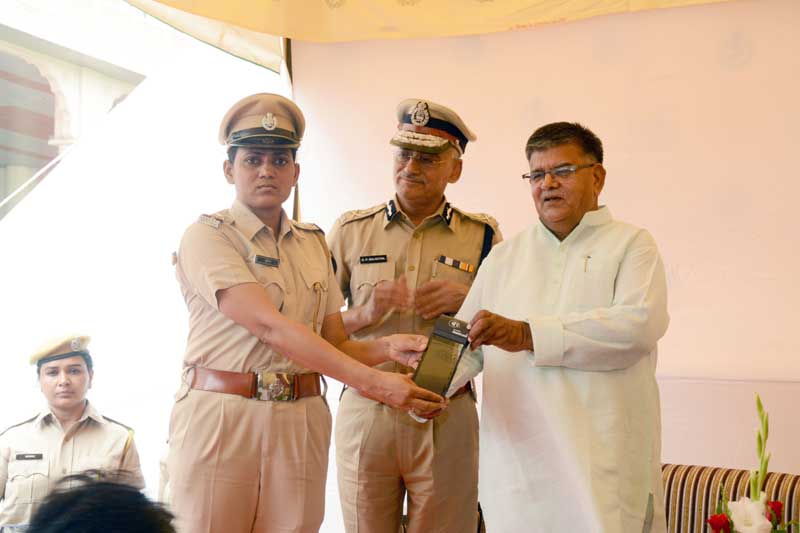 राजस्थान : गृहमंत्री गुलाबचन्द कटारिया ने किया सेन्ट्रल अभय कमाण्ड एण्ड कन्ट्रोल सेन्टर का शुभारम्भ rajasthan,gulab chand kataria,rajasthan news